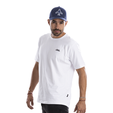 Cargar imagen en el visor de la galería, Camiseta Volar Company Blanca