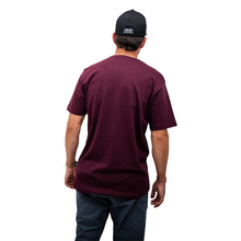 Cargar imagen en el visor de la galería, Camiseta Volar Vinotinto