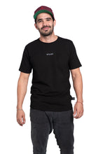 Cargar imagen en el visor de la galería, Camiseta Volar Negra Masculino - Volar Company