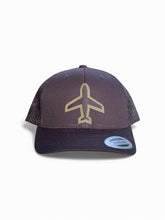 Cargar imagen en el visor de la galería, Gorra Truck Negra Avion
