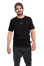 Cargar imagen en el visor de la galería, Camiseta Volar Negra Masculino - Volar Company
