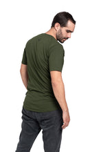 Cargar imagen en el visor de la galería, Camiseta Volar Verde Militar Masculino - Volar Company
